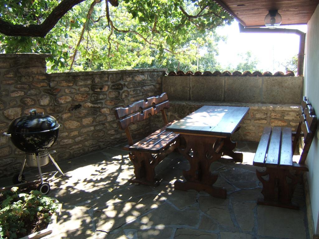 Regina's Guesthouse Balchik Eksteriør billede